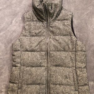 Old Navy Herringbone Fleece Lined Vest Size Small